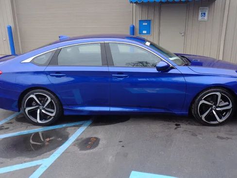 Used 2020 Honda Accord Sport image 5