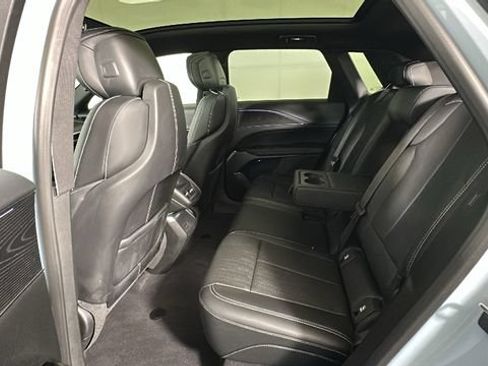 Used 2024 Cadillac Lyriq Luxury AWD/4WD image 26
