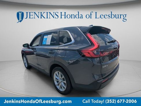 Used 2025 Honda CR-V EX image 6