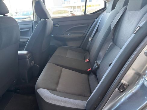 Used 2025 Nissan Versa SV image 25