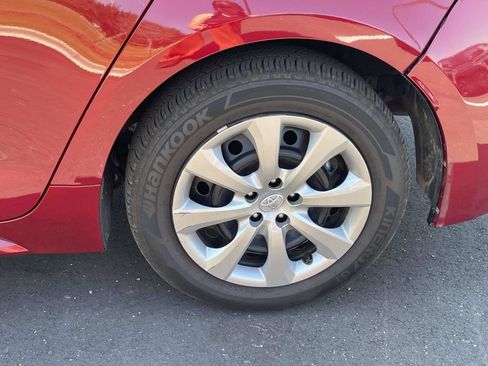 Used 2026 Toyota Corolla LE FWD image 27