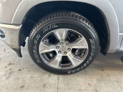 Used 2020 RAM 1500 Laramie image 14