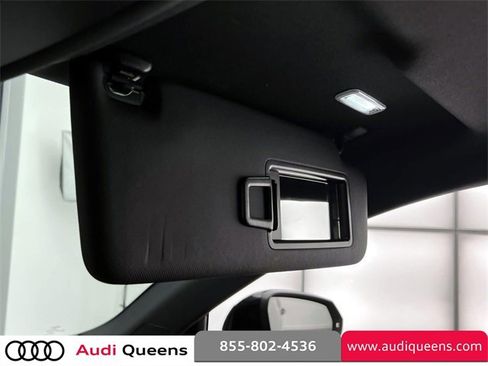 Used 2023 Audi Q3 2.0T Premium w/ Convenience Package image 32