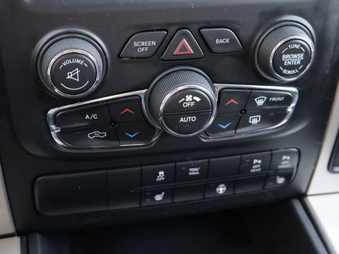 Used 2018 RAM 1500 Big Horn AWD/4WD image 27