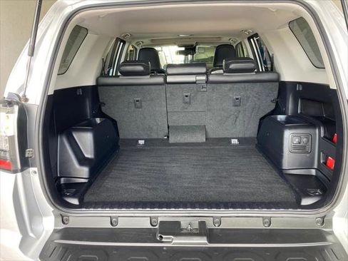 Certified 2022 Toyota 4Runner SR5 Premium w/ Moonroof Package RWD image 11