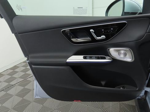 Certified 2025 Mercedes-Benz GLC 300 image 24