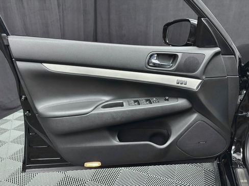 Used 2013 INFINITI G37 Sport RWD image 22
