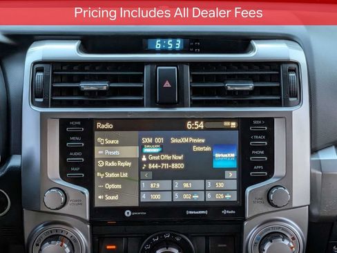 Used 2020 Toyota 4Runner SR5 Premium w/ Moonroof Package AWD/4WD image 19