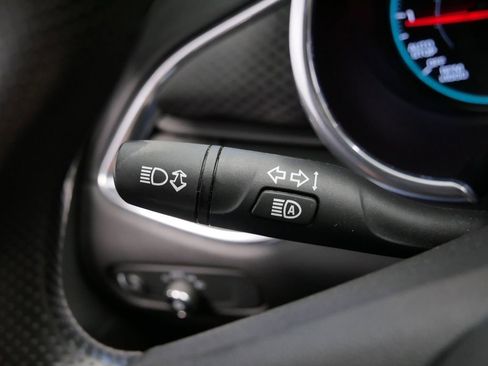 Used 2020 Chevrolet Malibu LT image 25