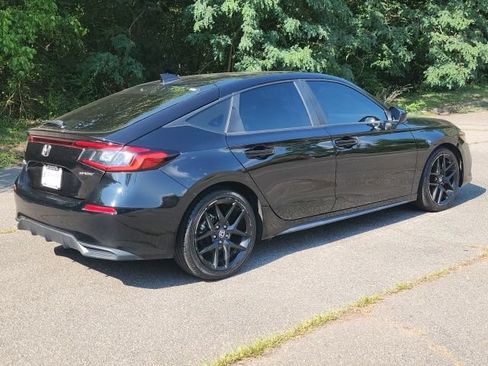 Used 2022 Honda Civic Sport image 5