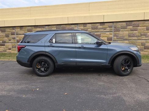 New 2026 Ford Explorer Tremor w/ Tremor Ultimate Package AWD/4WD image 2