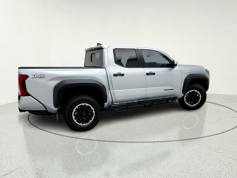 Used 2024 Toyota Tacoma TRD Off-Road w/ TRD Off Road Upgrade Package AWD/4WD image 8
