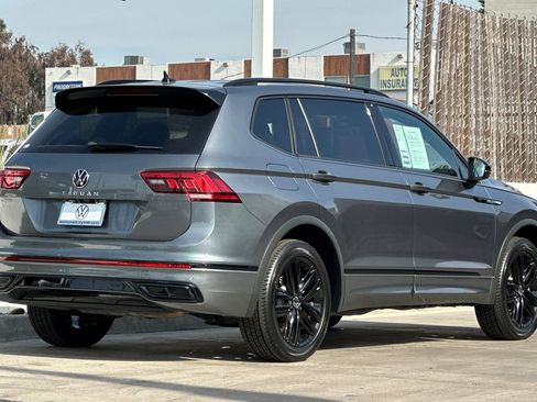 Certified 2022 Volkswagen Tiguan SE R-Line image 4
