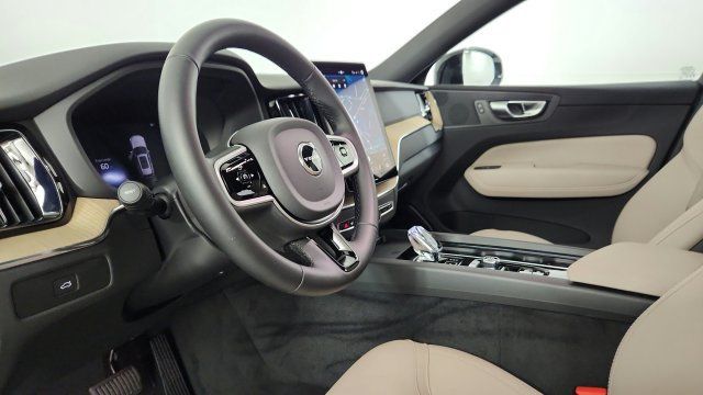 Certified 2026 Volvo XC60 B5 Plus w/ Protection Package Premier AWD/4WD image 28