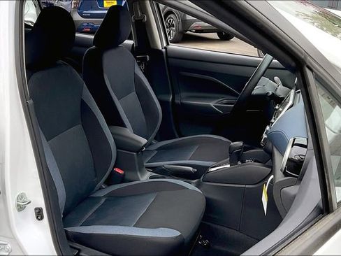 New 2025 Nissan Versa SV w/ Trunk Package image 25