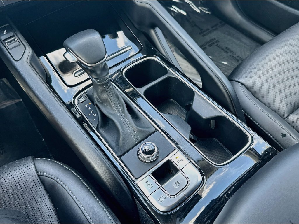 Used 2025 Kia Telluride S FWD image 16