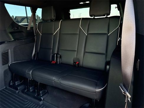 Certified 2023 Cadillac Escalade ESV Premium Luxury image 14