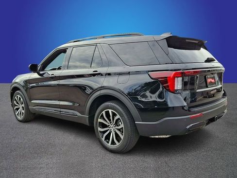 New 2026 Ford Explorer ST-Line image 4