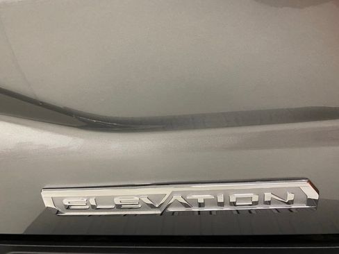 Used 2024 GMC Sierra 1500 Elevation w/ Preferred Package AWD/4WD image 27