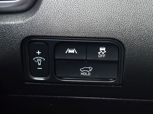 Used 2023 Kia Sorento EX image 40