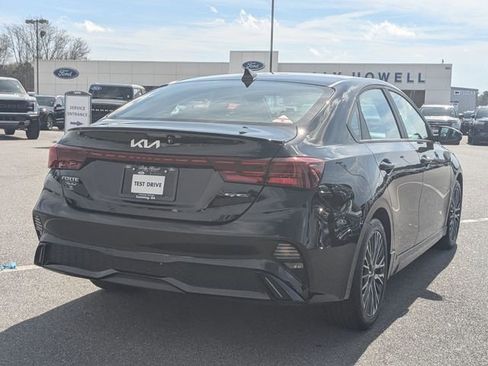 Used 2023 Kia Forte GT-Line image 3