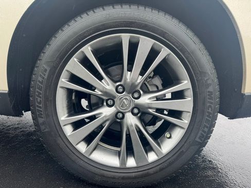 Used 2013 Lexus RX 450h AWD w/ Navigation Pkg image 16