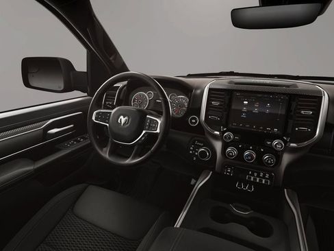 New 2026 RAM 1500 4x4 Crew Cab image 19