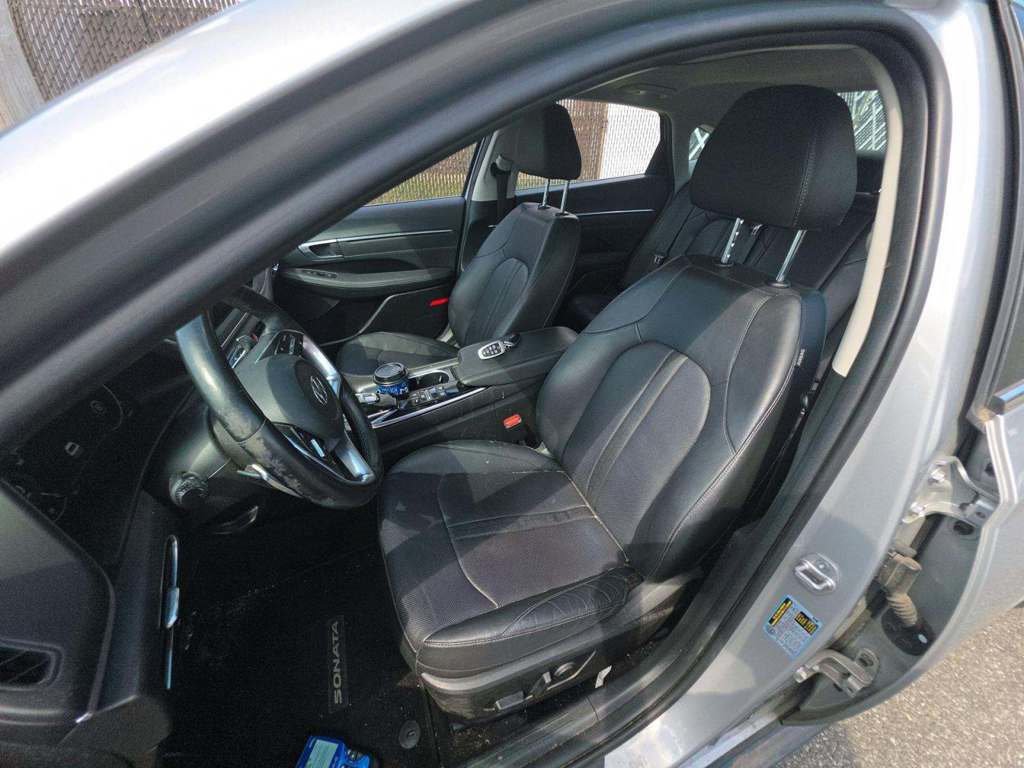 Used 2023 Hyundai Sonata Limited FWD image 7