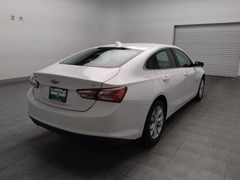 Used 2022 Chevrolet Malibu LT FWD image 9