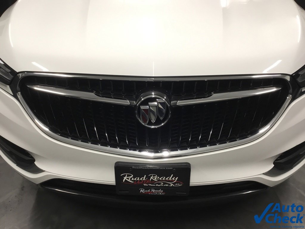 Used 2018 Buick Enclave Essence AWD/4WD image 19