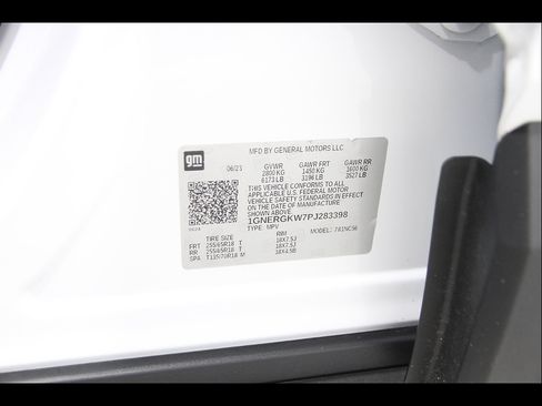 Certified 2023 Chevrolet Traverse LT FWD image 24