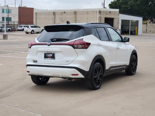 Used 2023 Nissan Kicks SR FWD image 14