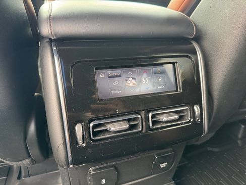 Used 2023 Lincoln Aviator Reserve w/ Equipment Group 201A AWD/4WD image 21