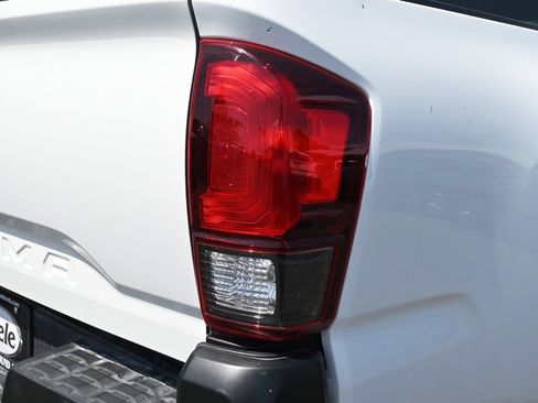 Used 2020 Toyota Tacoma SR RWD image 21