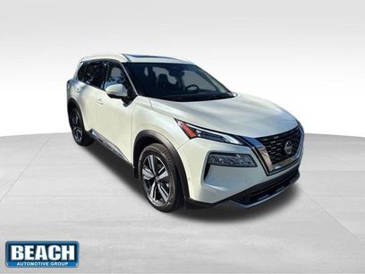 Used 2023 Nissan Rogue SL w/ SL Premium Package