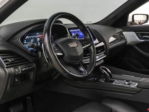 Used 2021 Cadillac CT5 V w/ Premium Package image 9