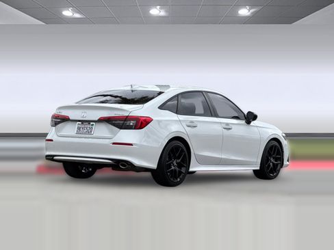 Used 2024 Honda Civic Sport image 8