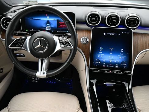 Used 2024 Mercedes-Benz C 300 Sedan image 6