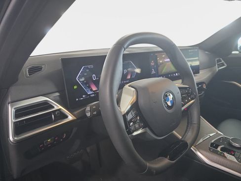 Used 2026 BMW 330i Sedan RWD image 18
