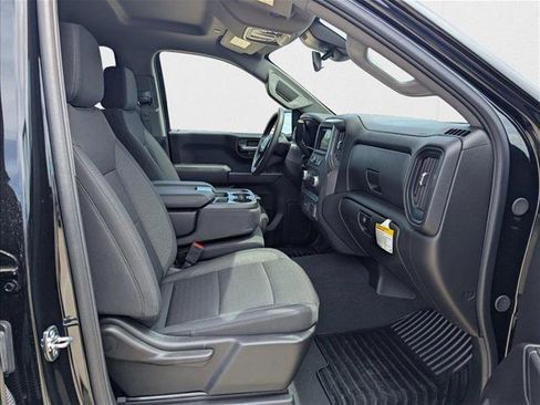 New 2025 GMC Sierra 1500 Pro w/ Graphite Edition image 18