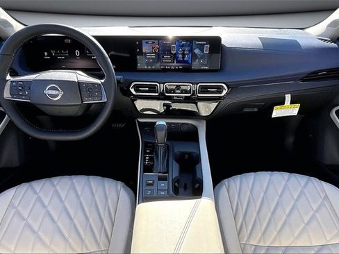 New 2026 Nissan Sentra SL image 5