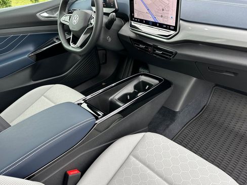 New 2026 Volkswagen ID.4 Pro S Plus AWD/4WD image 15