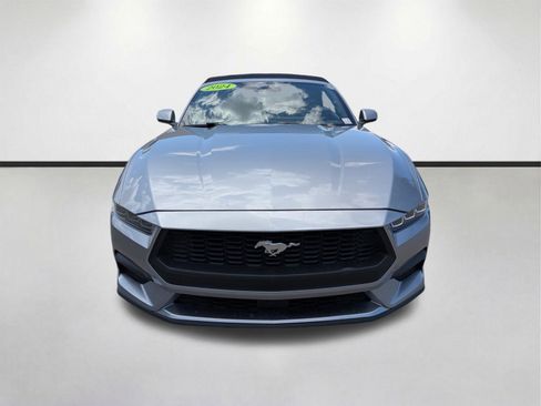 Used 2024 Ford Mustang Premium RWD image 9