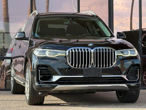 Used 2020 BMW X7 xDrive40i w/ Cold Weather Package AWD/4WD image 18