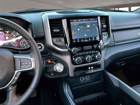 Used 2024 RAM 1500 Laramie image 10