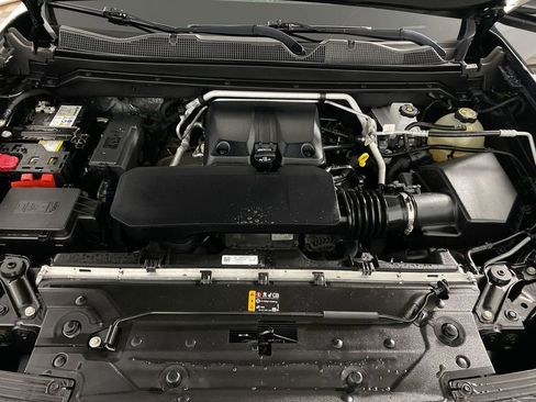 Certified 2023 GMC Canyon AT4 w/ AT4 Premium Package image 24