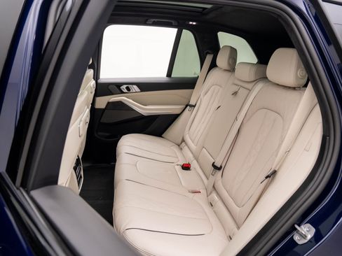 New 2026 BMW X5 xDrive40i w/ M Sport Package image 17