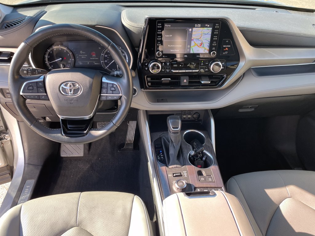 Used 2020 Toyota Highlander Limited AWD/4WD image 15