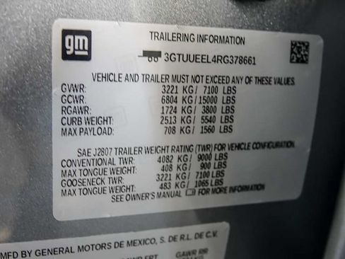 Certified 2024 GMC Sierra 1500 AT4 w/ Technology Package AWD/4WD image 39