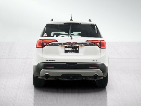Used 2017 GMC Acadia SLT AWD/4WD image 4